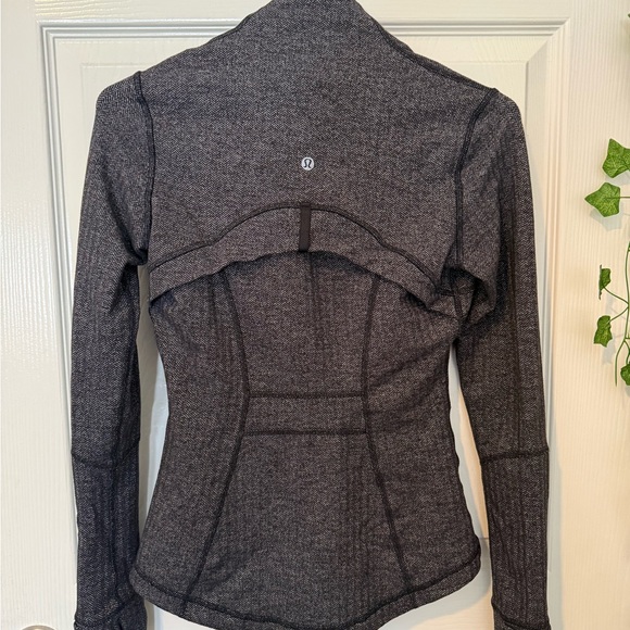 Lululemon Define Jacket in Heathered Herringbone Black Grey Size 4 - Picture 10 of 11
